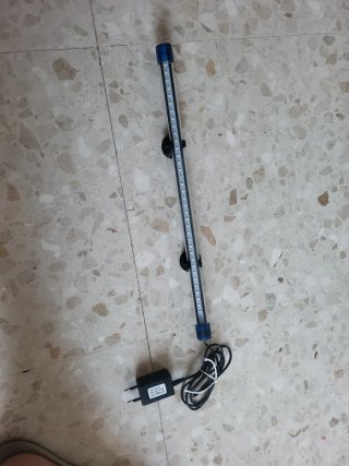Luz LED para acuario con enchufe