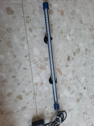 Luz LED para acuario con enchufe