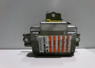 Centralita airbag suzuki 0270700 grand 2.0 d 77780