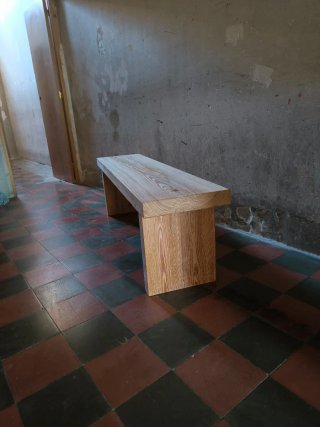 Banco nórdico de madera