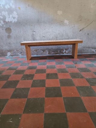 Banco nórdico de madera
