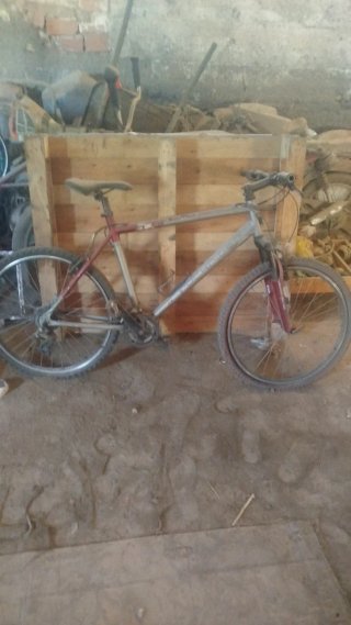 Bicicleta B'Twin Rockrider 26