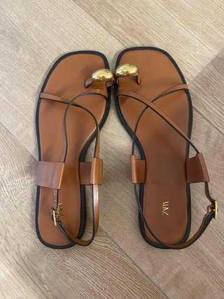 Sandalias Zara Cuero Tostado Dorado