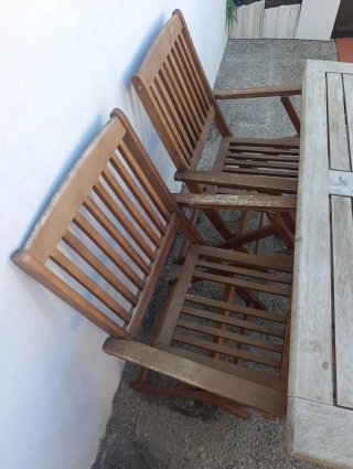 Mesa y 4 sillas plegables exterior madera