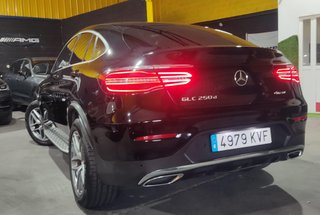 Mercedes GLC COUPE 250d AMG + TECHO - NEGOCIABLE