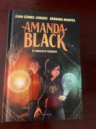 Pack 3 libros Amanda Black. 15 euros (5 unidad)