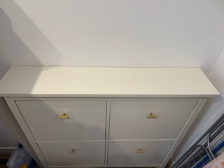 Zapatero Ikea Hemnes Blanco y Dorado