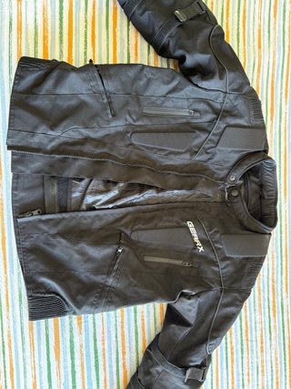 Chaqueta de moto hombre negra