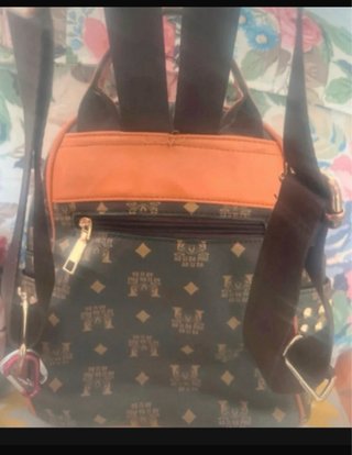 Mochila Marrón Estampada