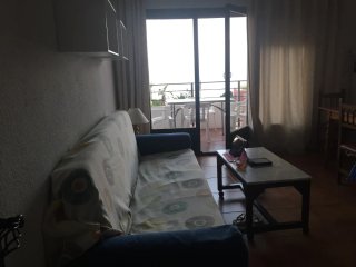 Alquilo apartamento frente al mar del 21 al 30/9