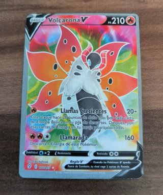 Carta Pokémon Volcarona V