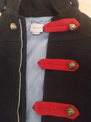 Abrigo Gucci Talla 110 para Restaurar