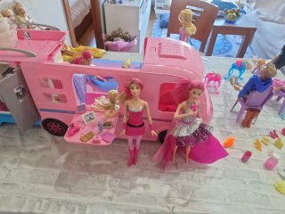Caravana Barbie y Princesas