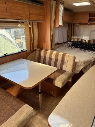 Caravana Bürstner 495 TK Equipada
