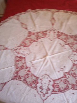 Mantel de lino y encaje Burano
