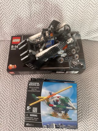 Lote Lego Technic 42032 y Helicóptero