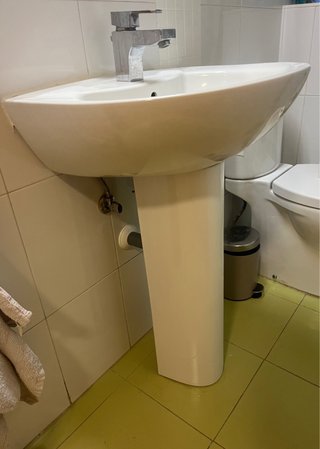 Lavabo de porcelana blanco
