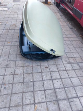 Cofre portaequipajes para techo