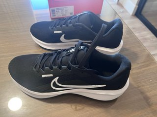 Zapatillas Nike Downshifter 13 Negras Talla 42