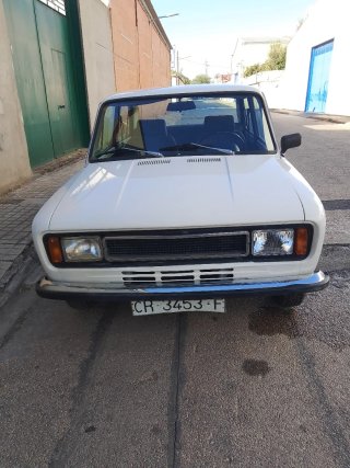 SEAT 124 1980