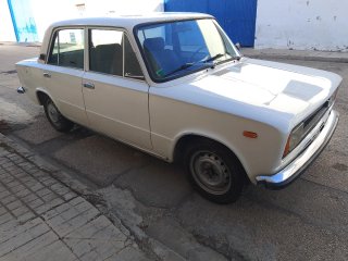 SEAT 124 1980