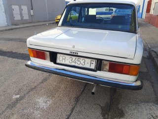 SEAT 124 1980