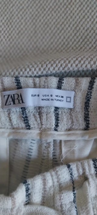 Pantalones rayas blanco y negro