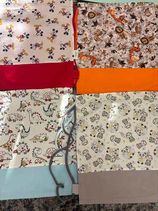OFERTA Bolsas Escolares/Muda/Almuerzo
