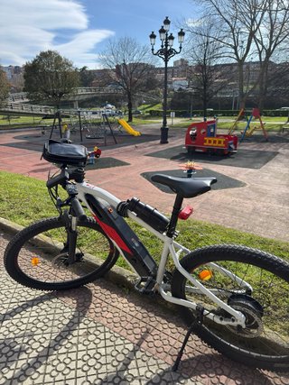 Bicicleta Eléctrica Rockrider E-ST 100