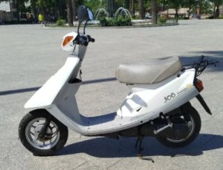 Yamaha Jog Artistic 50cc Scooter Blanca