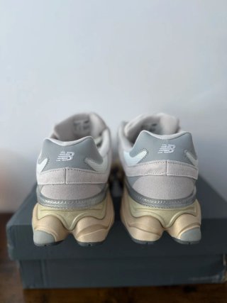 New Balance U9060ECA Gris Talla 44