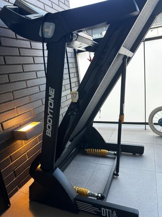 Cinta de correr Bodytone DT14