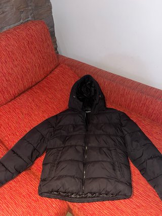 Cazadora Pull and Bear Negra