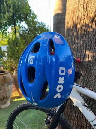 Bicicleta B'TWIN blanca y azul