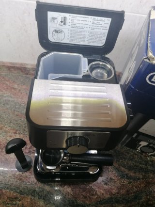 Cafetera DeLonghi Stilosa Espresso