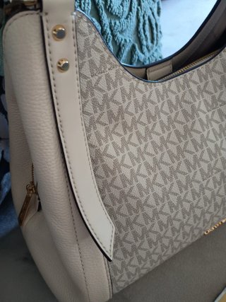 Bolso Michael Kors Beige y Blanco