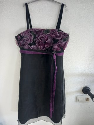 Vestido fiesta cóctel morado y negro