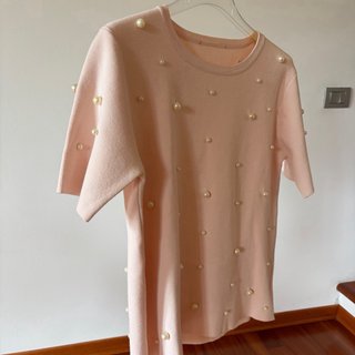 Maglia rosa cipria con perline
