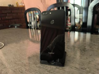 Honor 9 Lite.