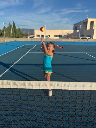 CLASES DE TENIS EN YECLA