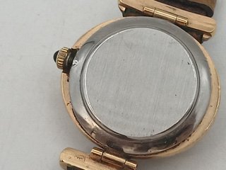 Reloj Duward Diplomatic Cuerda para reparar