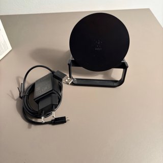 Belkin Caricabatterie Wireless Stand 10W