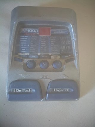 Digitech RP100R Procesador Guitarra