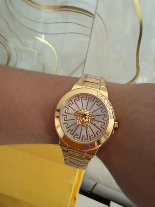 Reloj Versace Medusa Dorado