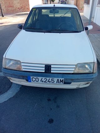 Peugeot 205 1996