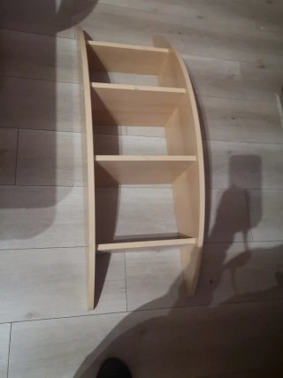 Baldas de madera forma luna