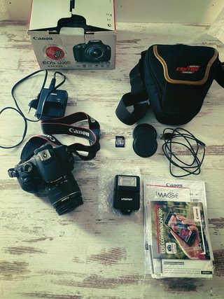 Canon EOS 1200D + Lente 18-55mm