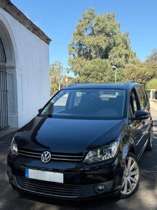 Volkswagen Touran 2011
