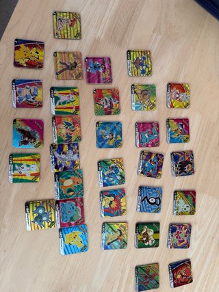 Lote Pokémon: Sobres Sellados y Carta