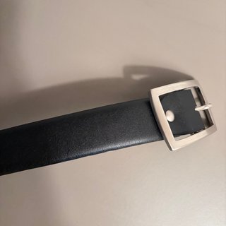 Cintura uomo pelle nera fibbia argento